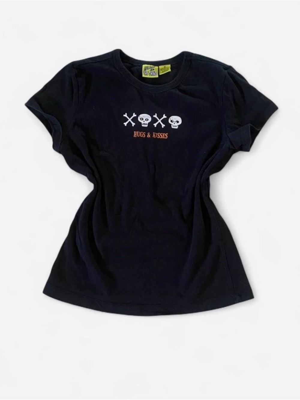 Y2k Skull & Crossbones ‘Hugs & Kisses’ Black Baby Tee Halloween